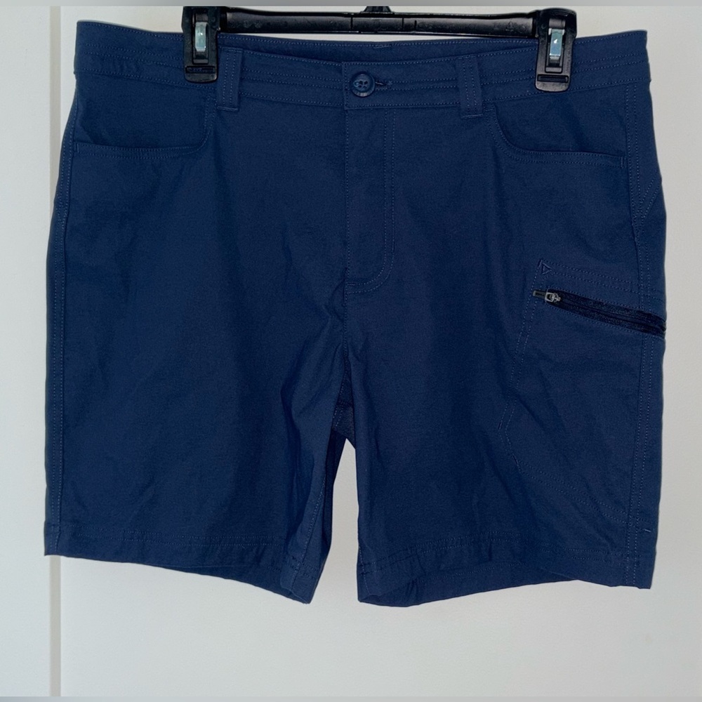 Eddie Bauer stretch nylon cargo shorts women's sz 14 NWOT